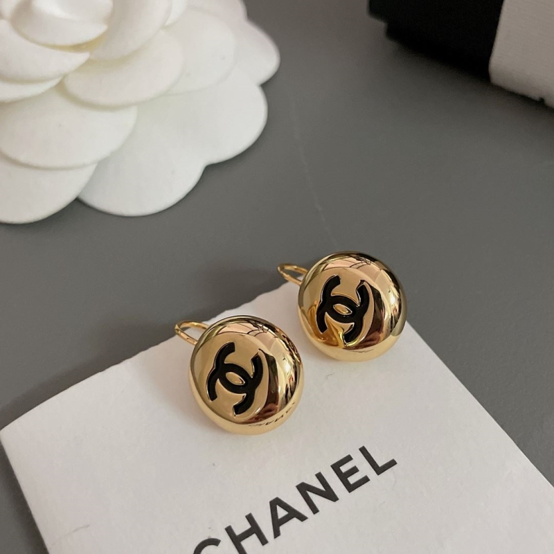 Ch**el earrings